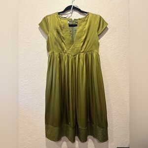 Vintage Maggy London 100% Silk Dress Moss Green V-Neck Pockets Size 2